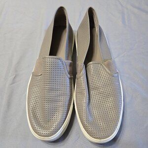 Vince Sz 8 Blair Perforated Slip On Loafers